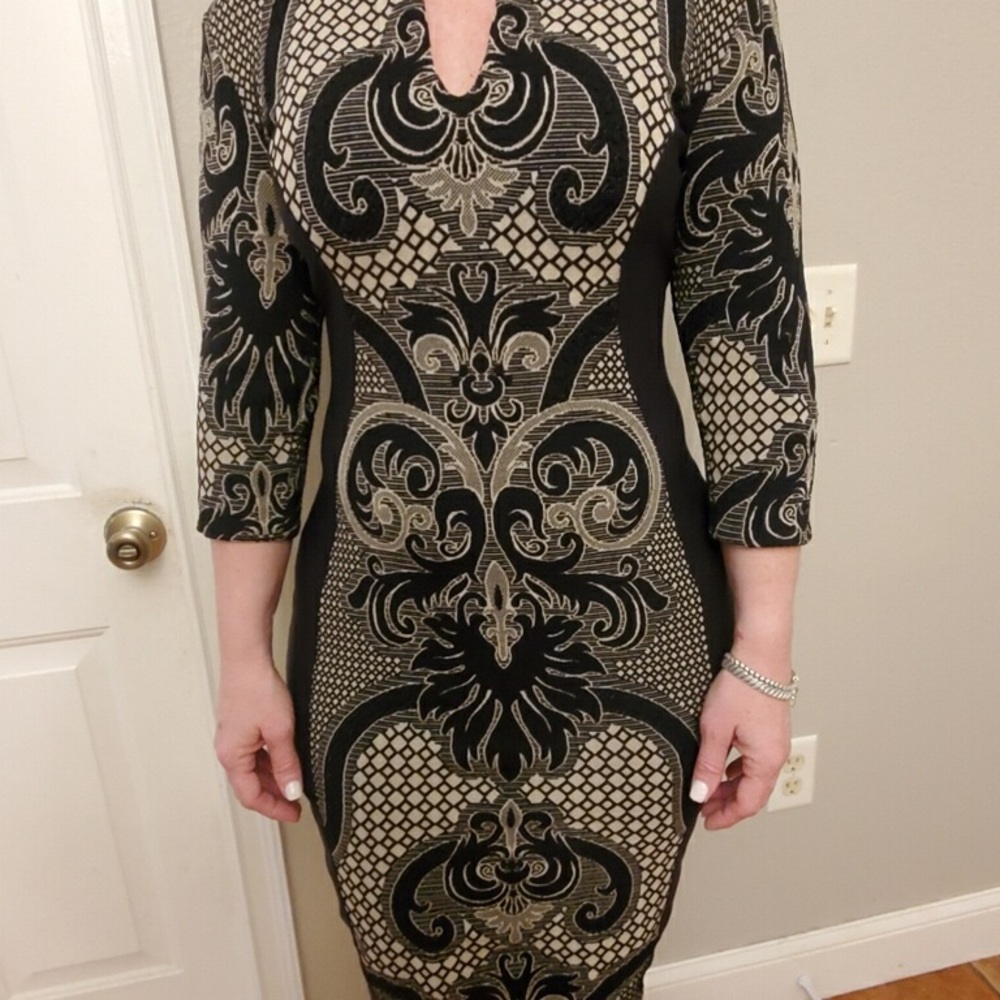 Stretchy form fitting dress